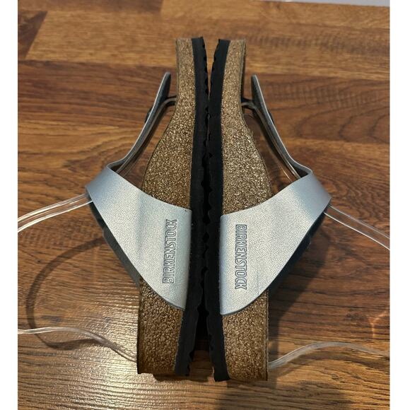Birkenstock Gizeh Sandal Metallic Silver, Women's Size 37 Iconic Footwear - Picture 6 of 10